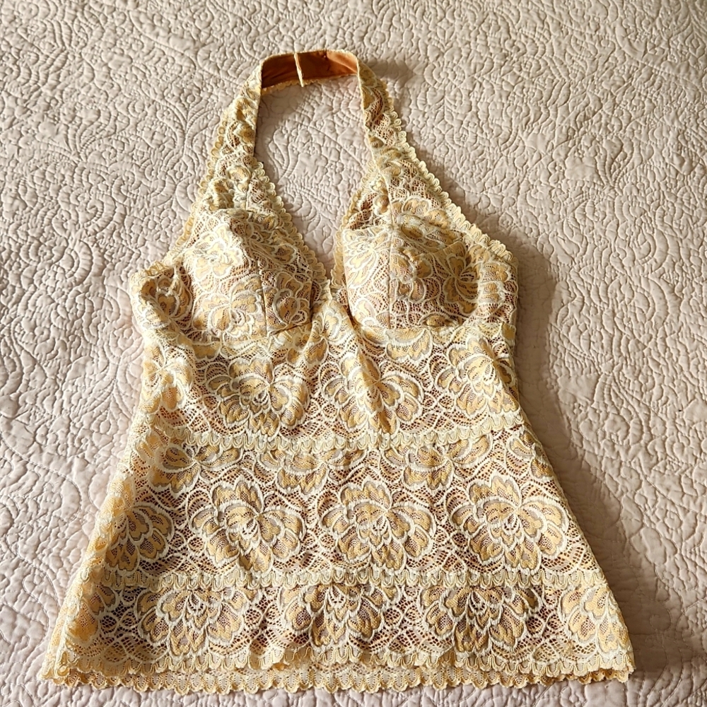 Gorgeous lace halter top